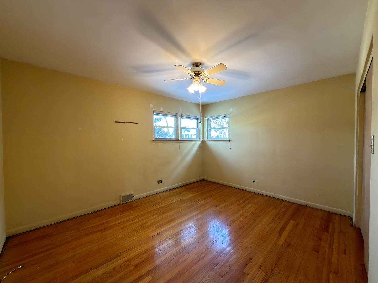 3814 Raymond Avenue Brookfield, IL 60513 - Photo 11 of 23