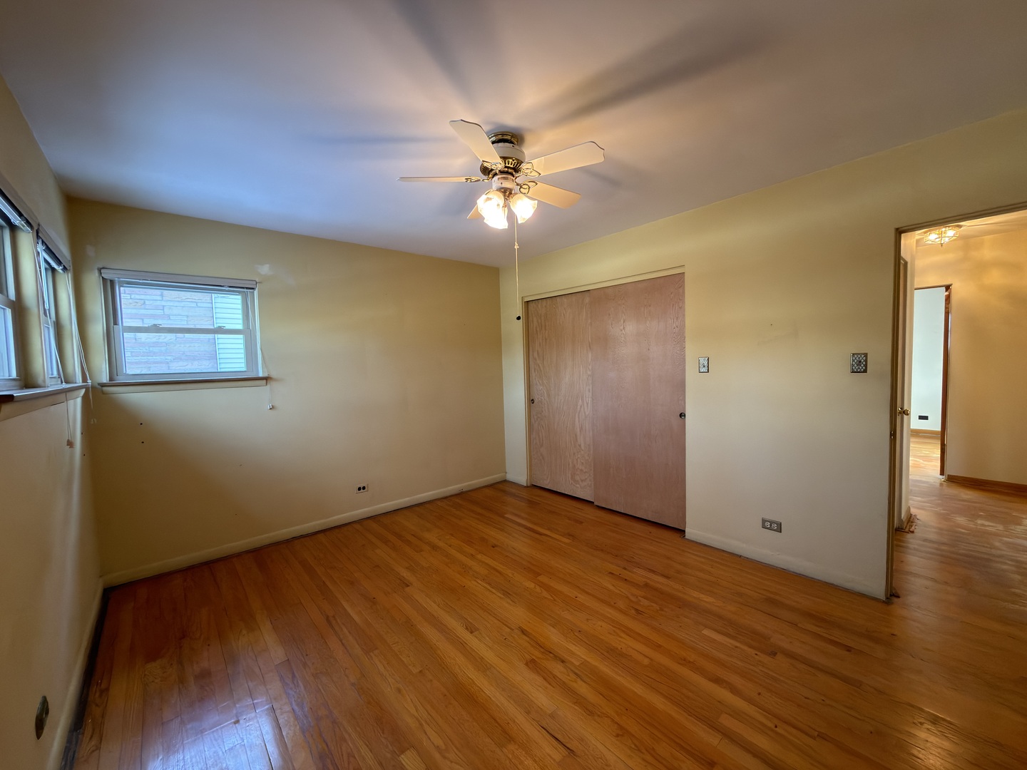 3814 Raymond Avenue Brookfield, IL 60513 - Photo 12 of 23