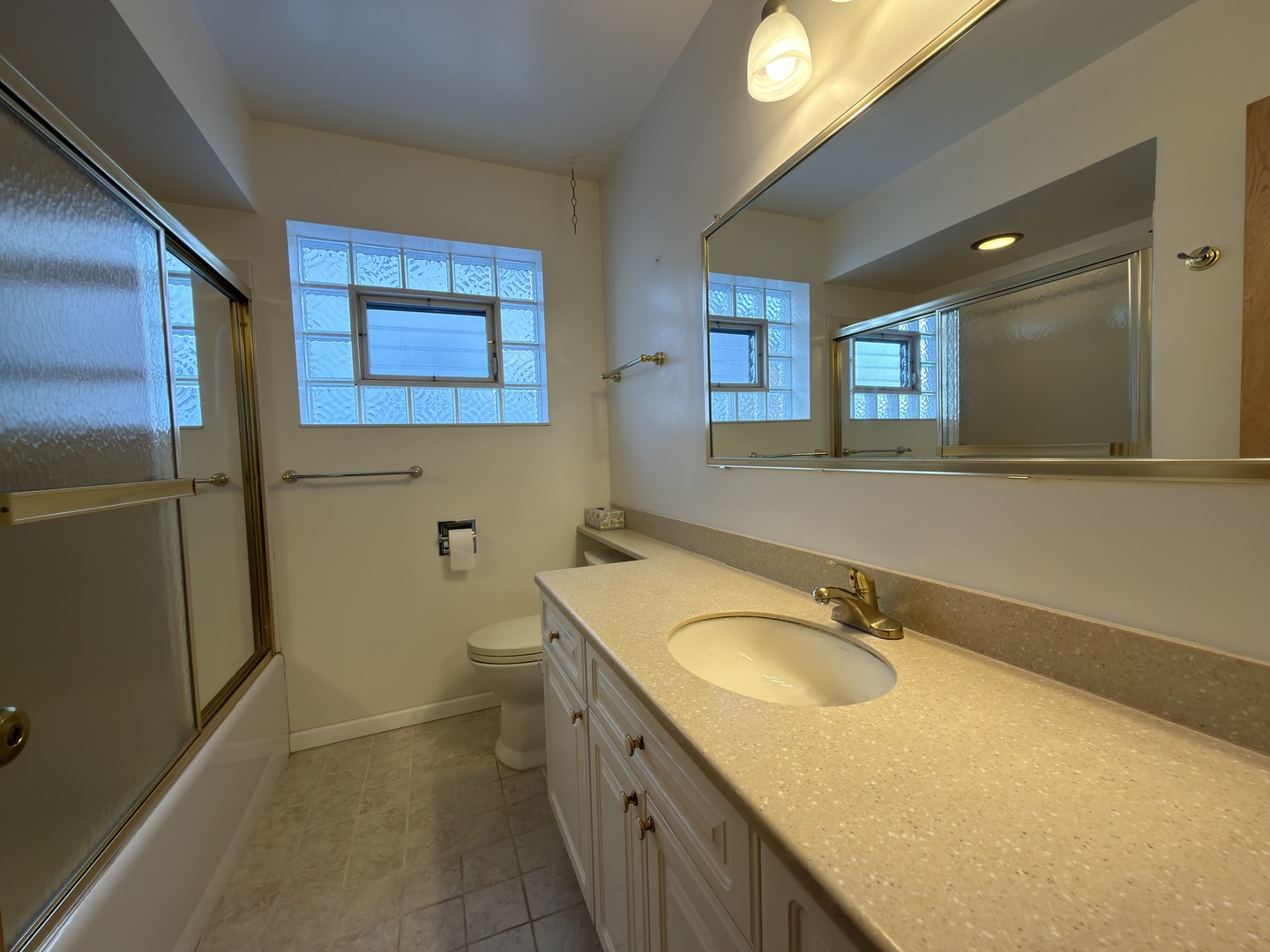 3814 Raymond Avenue Brookfield, IL 60513 - Photo 15 of 23