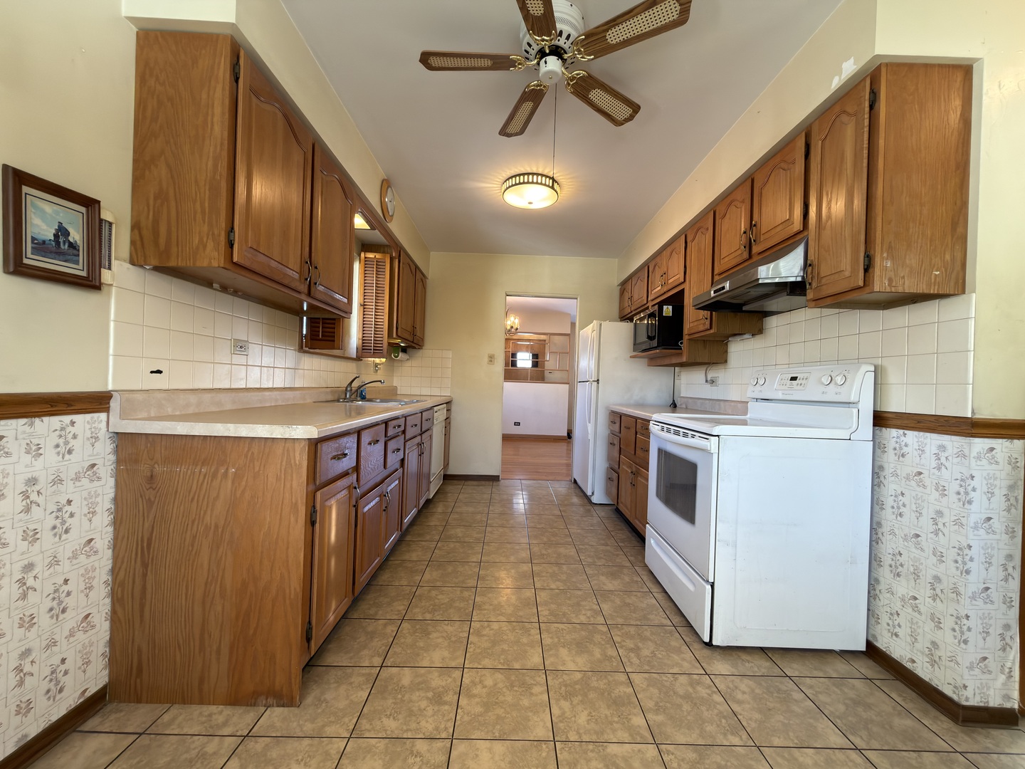 3814 Raymond Avenue Brookfield, IL 60513 - Photo 6 of 23