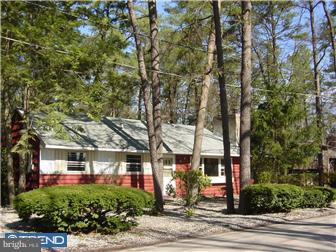 185 Tabernacle Road Medford Lakes, NJ 08055 - Photo 1 of 5 a front view of a house with a yard