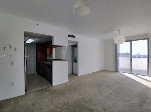 $2,100 | 36 Northwest 6th Avenue, Unit 803, Miami, FL 33128