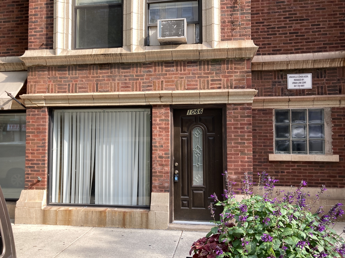 1066 West Granville Avenue, Unit 5 Chicago, IL 60660 - Photo 1 of 13