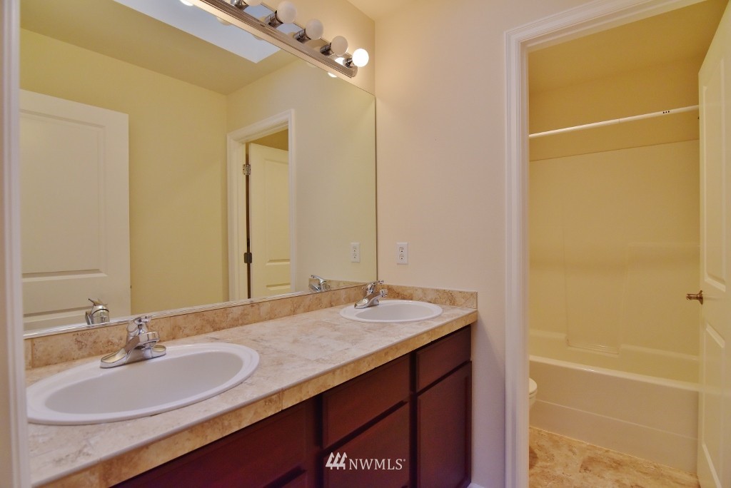 4669 Rutherford Circle Southwest Port Orchard, WA 98367 - Photo 16 of 25 Gallery Image 16