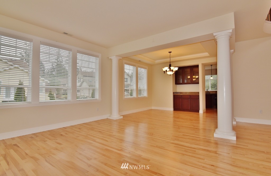 4669 Rutherford Circle Southwest Port Orchard, WA 98367 - Photo 4 of 25 Gallery Image 4