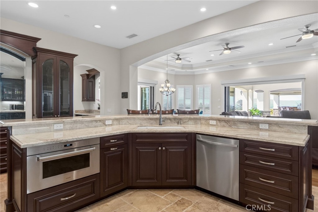 6355 Cresthaven Drive Riverside, CA 92506 - Photo 28 of 75