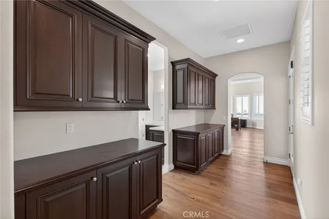 $2,600,000 | 6355 Cresthaven Drive, Riverside, CA 92506