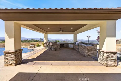 $2,600,000 | 6355 Cresthaven Drive, Riverside, CA 92506