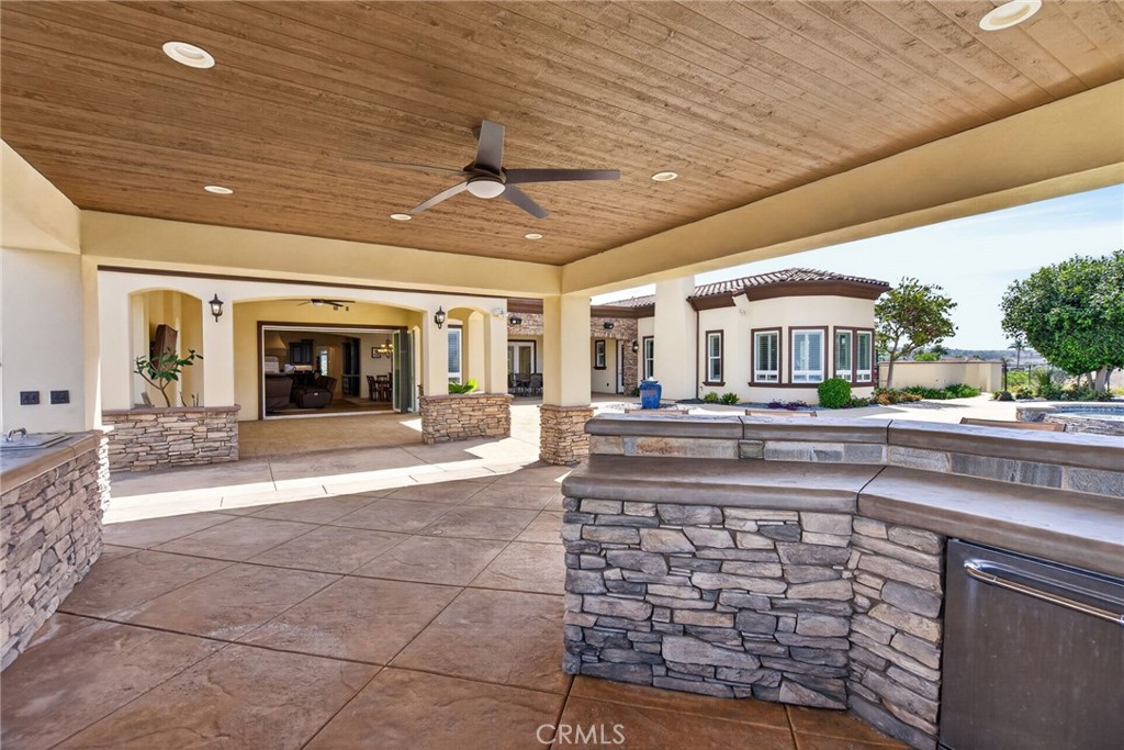 6355 Cresthaven Drive Riverside, CA 92506 - Photo 57 of 75