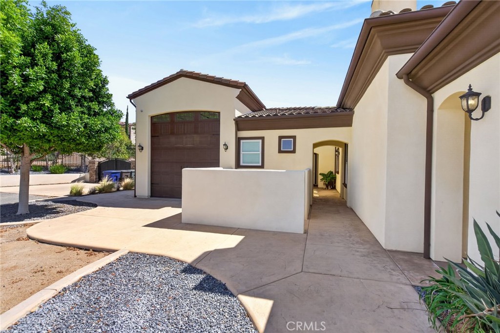 6355 Cresthaven Drive Riverside, CA 92506 - Photo 60 of 75