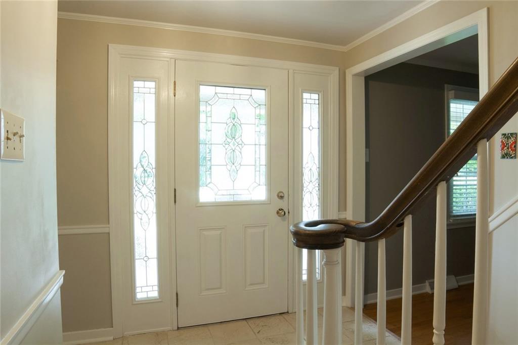 2577 Cole Road Wexford, PA 15090 - Photo 4 of 22 Gallery Image 4