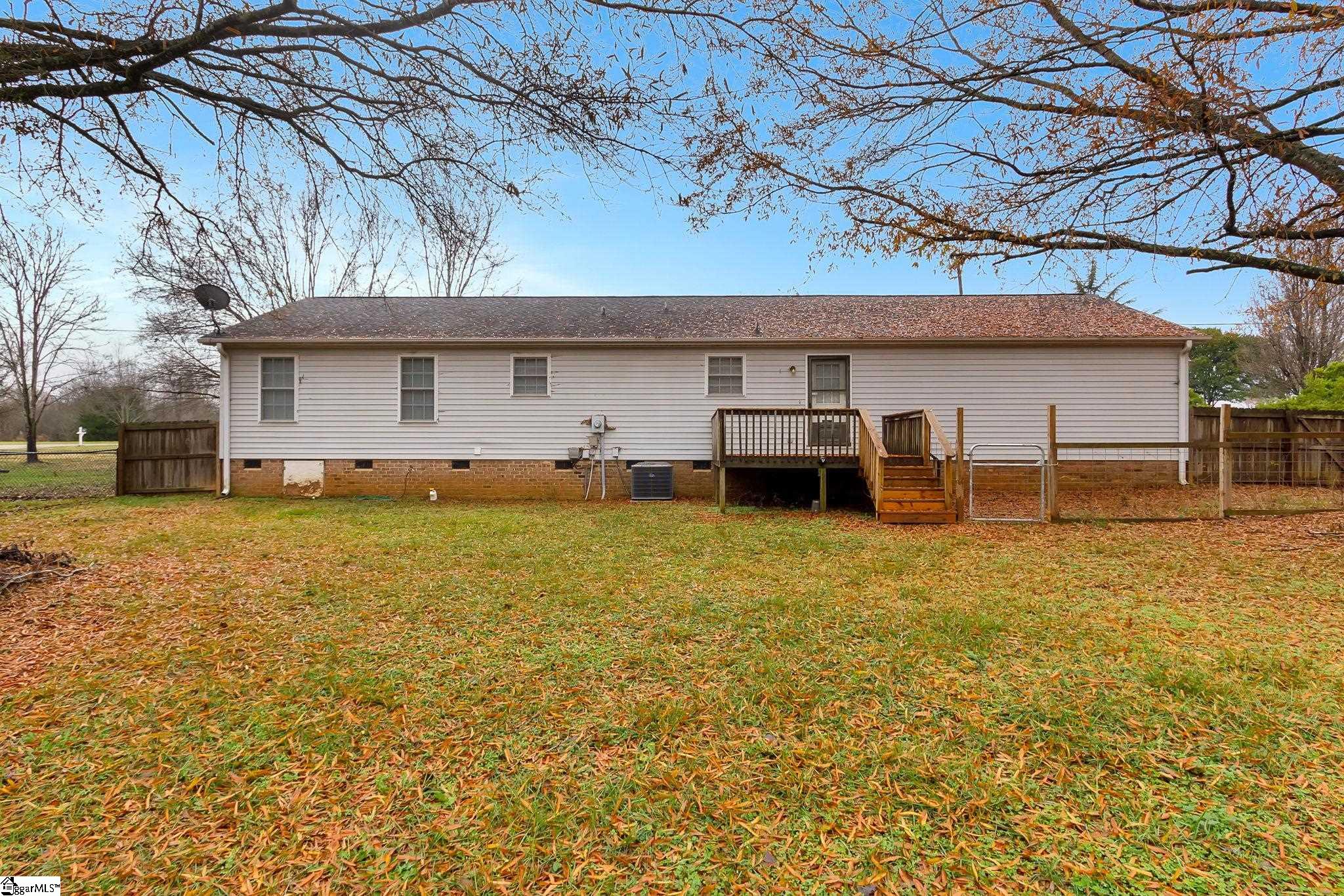 3670 Greenpond Road Woodruff, SC 29388 - Photo 24 of 32 Gallery Image 24