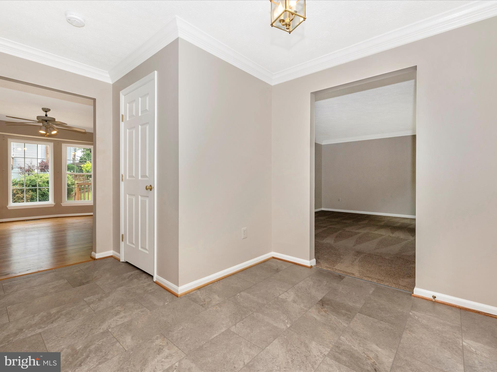 112 Bookham Lane Gaithersburg, MD 20877 - Photo 5 of 65 Entry