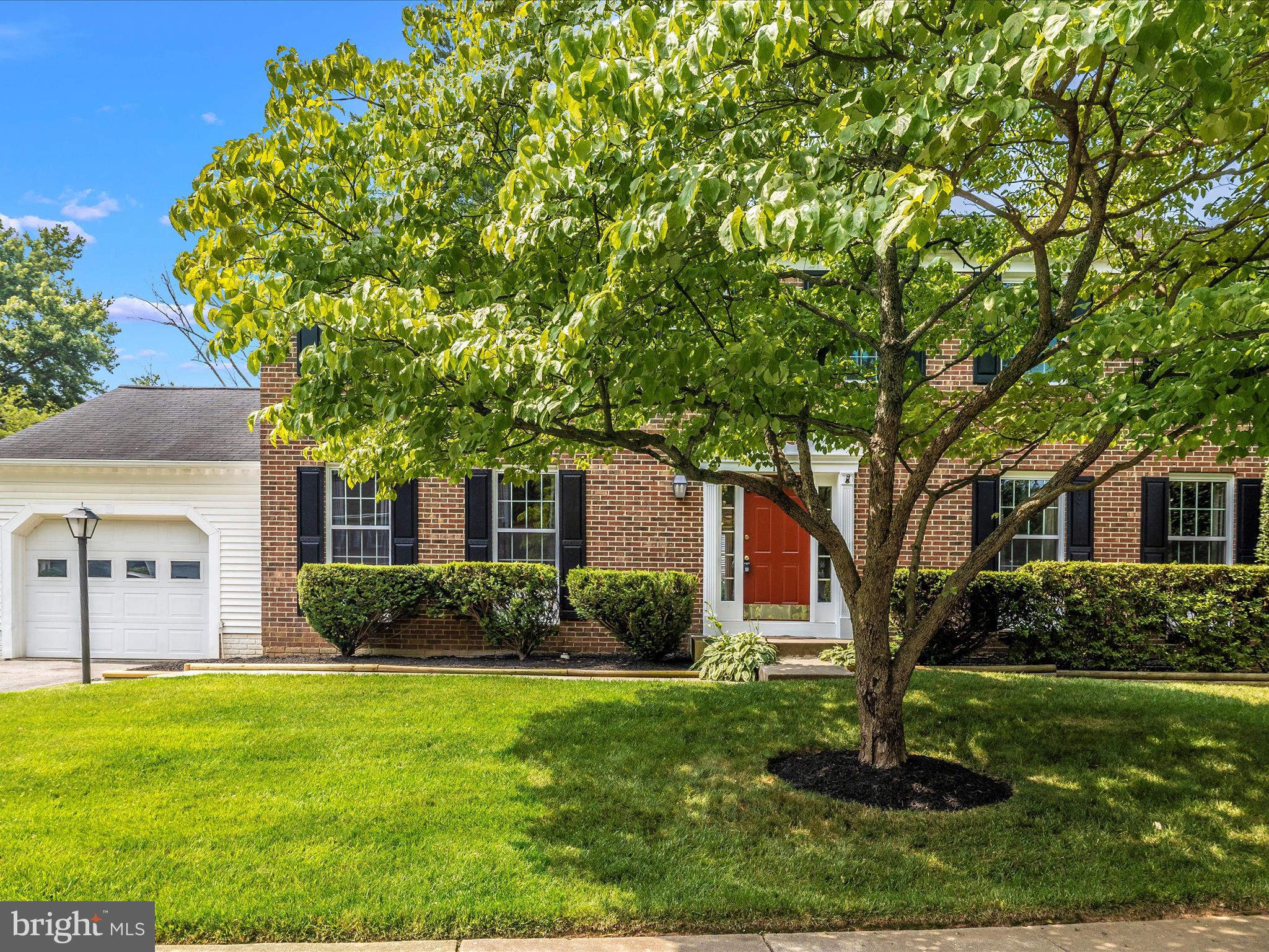 112 Bookham Lane Gaithersburg, MD 20877 - Photo 56 of 65 Exterior Front