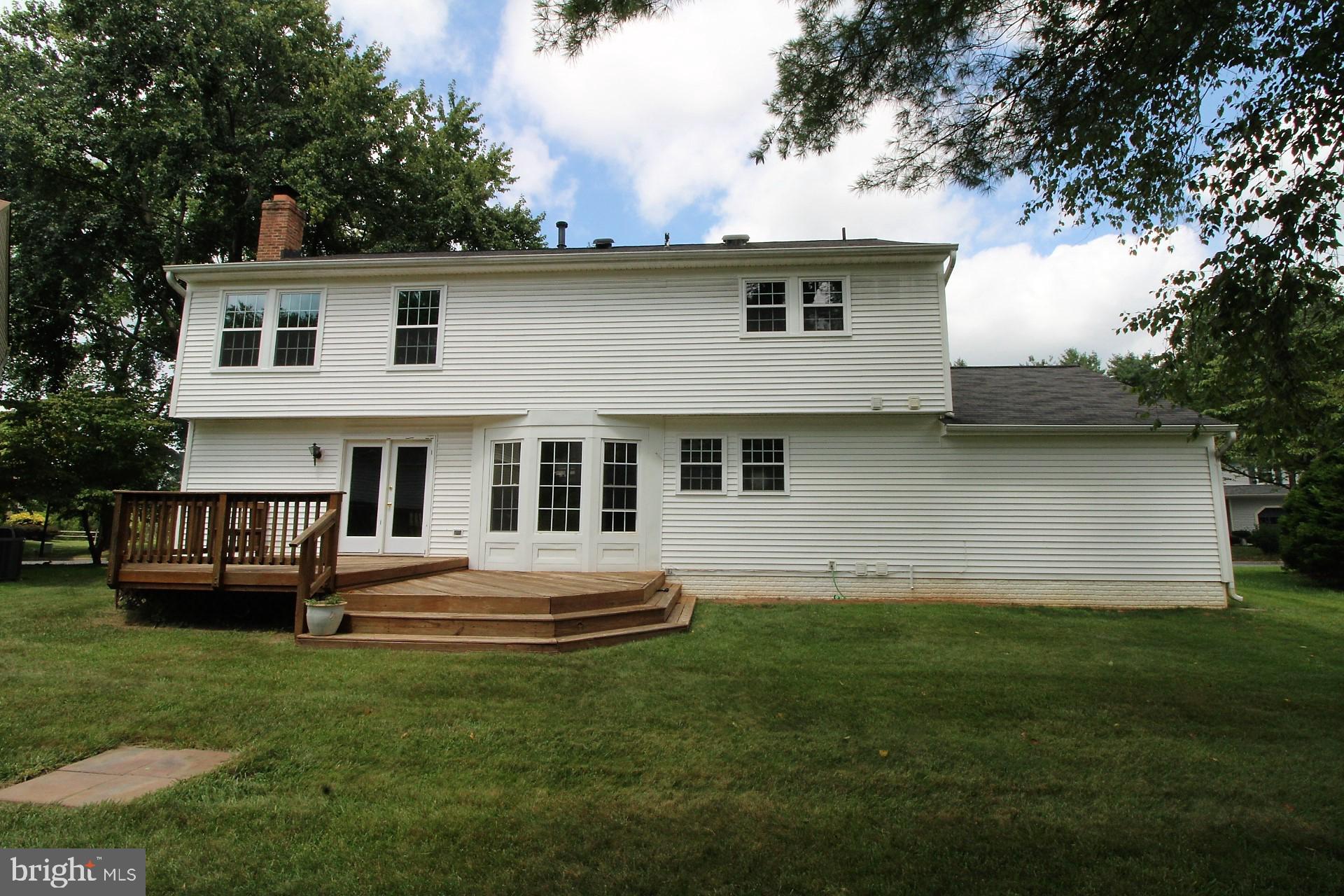 112 Bookham Lane Gaithersburg, MD 20877 - Photo 61 of 65 Exterior Rear