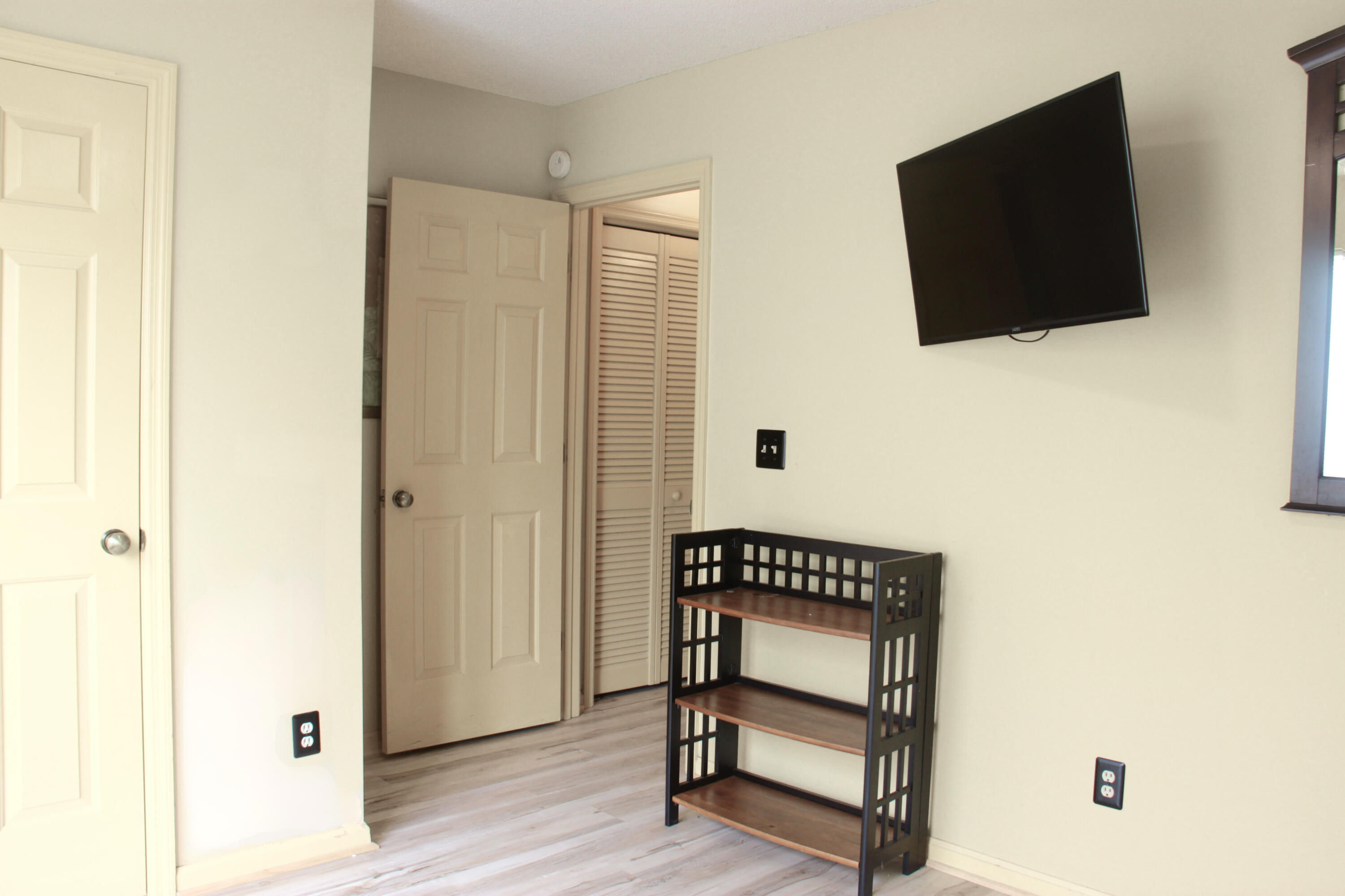 444 Indigo Road Goose Creek, SC 29445 - Photo 13 of 14 Secondary Room B