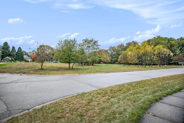 $52,000 | 605 Turquoise Trail, Marshall, MI 49068