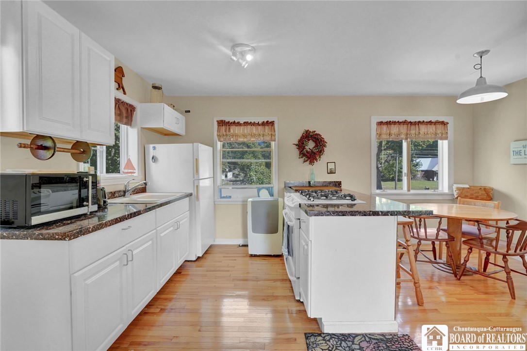 165 Longview Avenue Ellicott, NY 14701 - Photo 44 of 50 Apartment over garage