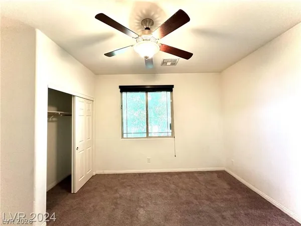 $2,200 | 5708 Akula Bay Street, North Las Vegas, NV 89081