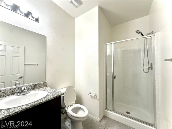 $2,200 | 5708 Akula Bay Street, North Las Vegas, NV 89081