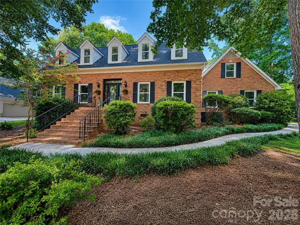 $925,000 | 8503 Fox Bridge Drive, Matthews, NC 28104