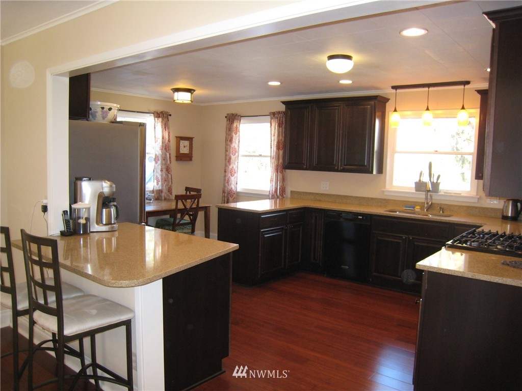 851 McLeod Road Bellingham, WA 98226 - Photo 6 of 20 Gallery Image 6