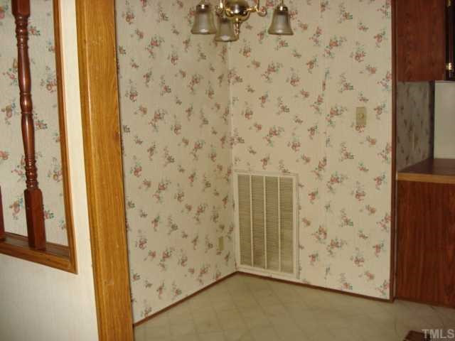 1001 Wendell Road Wendell, NC 27591 - Photo 3 of 12 breakfast room