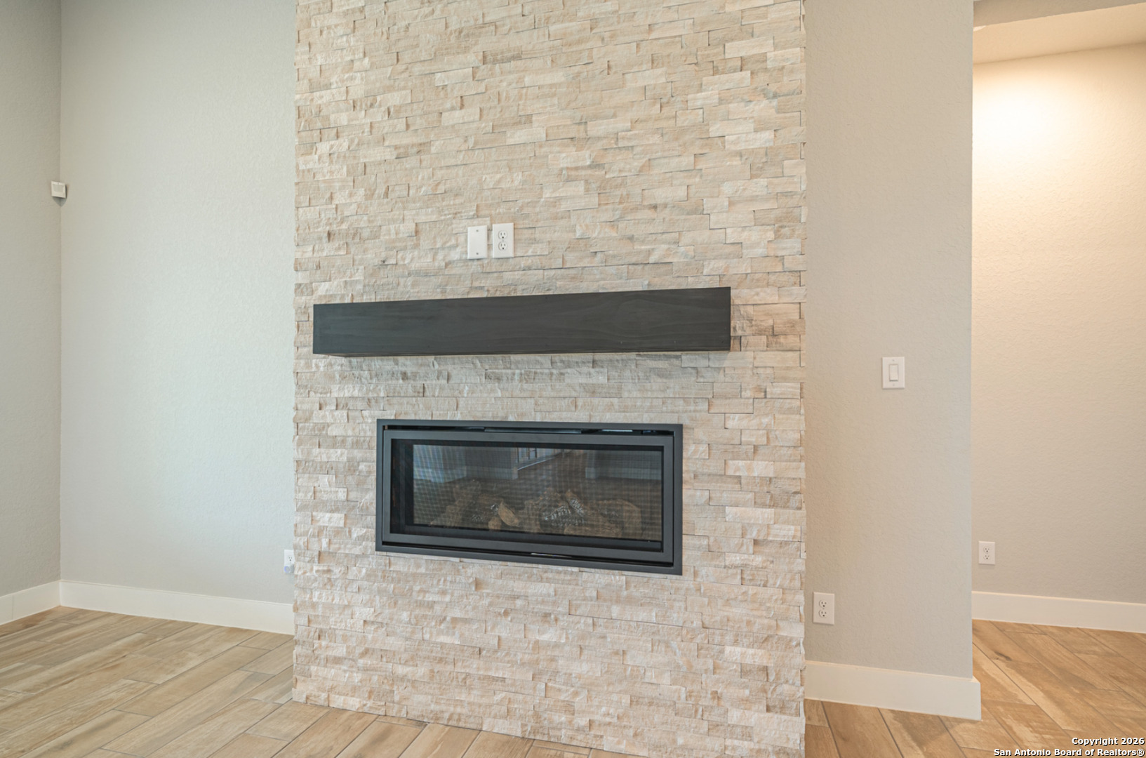 302 Venado Oaks Rio Medina, TX 78066 - Photo 5 of 34