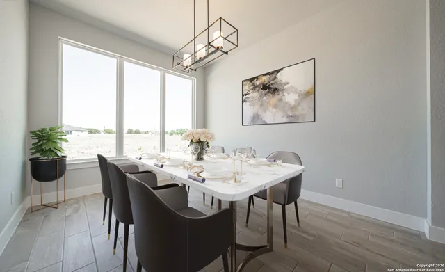 $749,900 | 302 Venado Oaks, Rio Medina, TX 78066