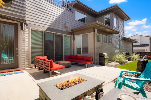 a outdoor space with sitting space