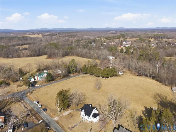 $305,000 | 61 Mohawk Road, Buckingham, VA 23921
