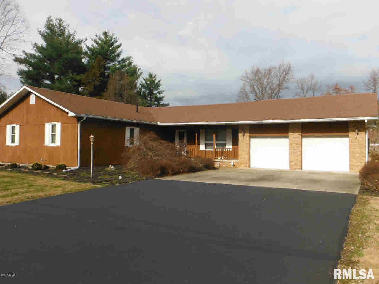759 Raccoon Valley Road Makanda, IL 62958 - Photo 1 of 16