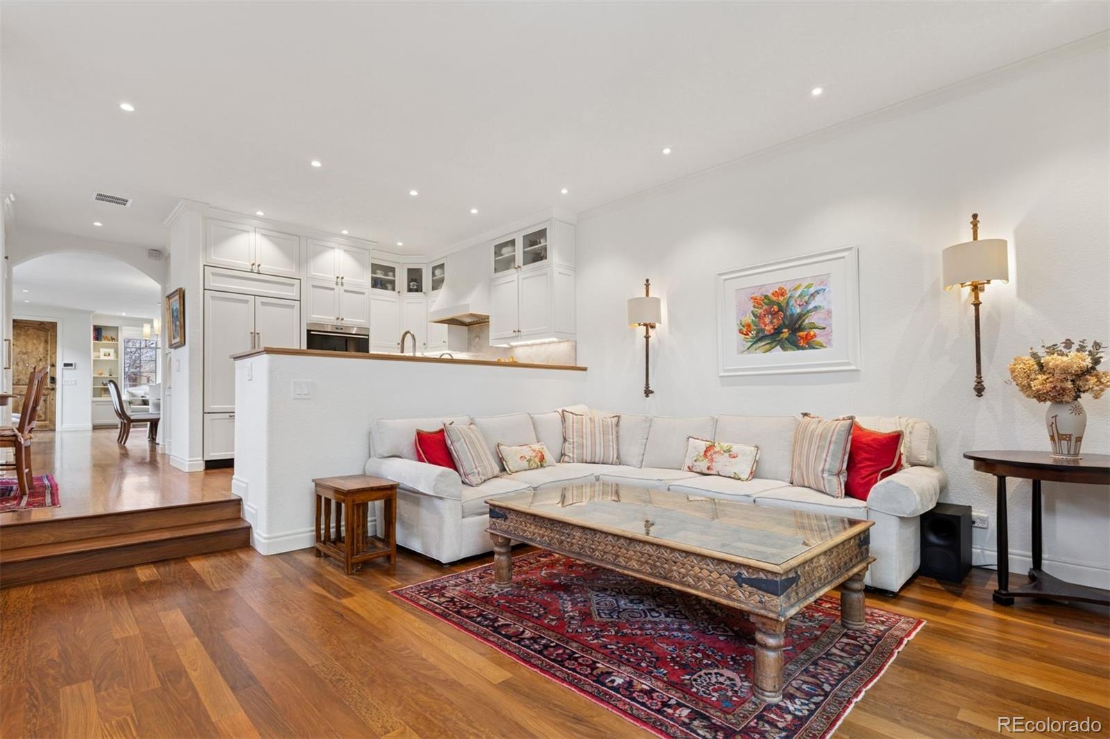 205 Jackson Street Denver, CO 80206 - Photo 9 of 32