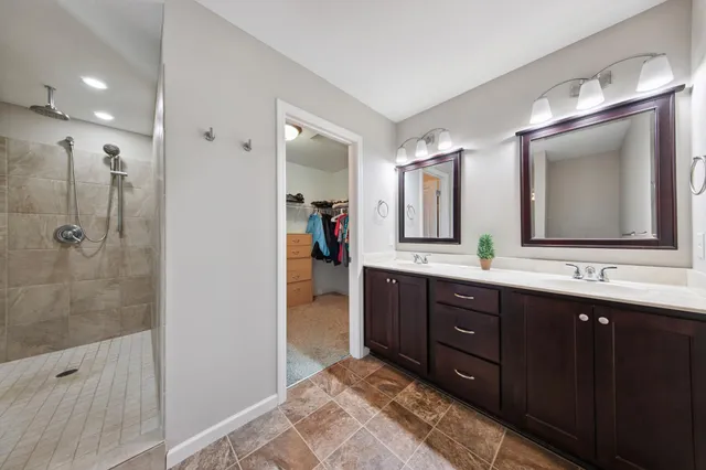 $474,900 | 645 Kadler Circle, Hanover, MN 55341