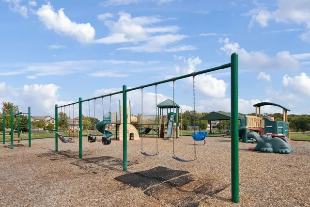 $474,900 | 645 Kadler Circle, Hanover, MN 55341