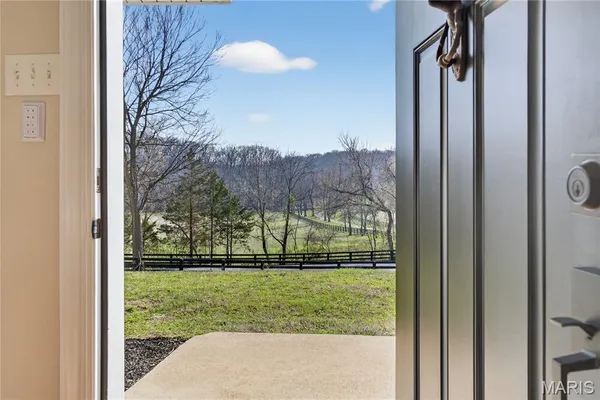 $599,900 | 1336 Pond Road, Wildwood, MO 63038