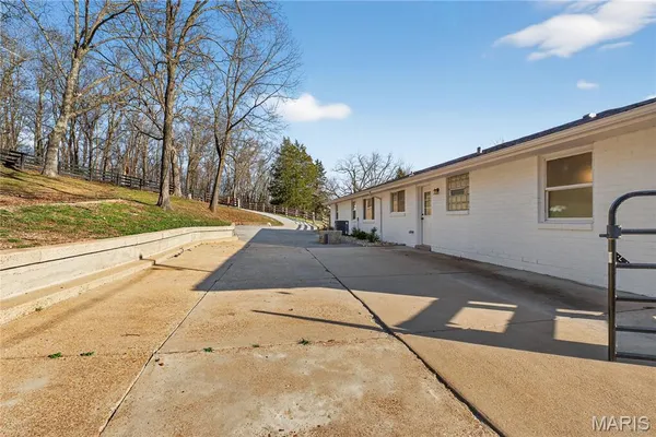 $599,900 | 1336 Pond Road, Wildwood, MO 63038