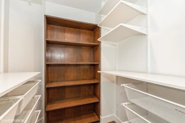 $2,450 | 1221 North Dearborn Street, Unit 802S, Chicago, IL 60610