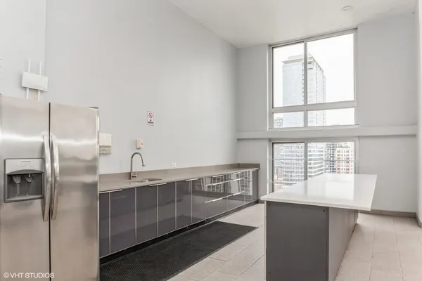 $2,450 | 1221 North Dearborn Street, Unit 802S, Chicago, IL 60610