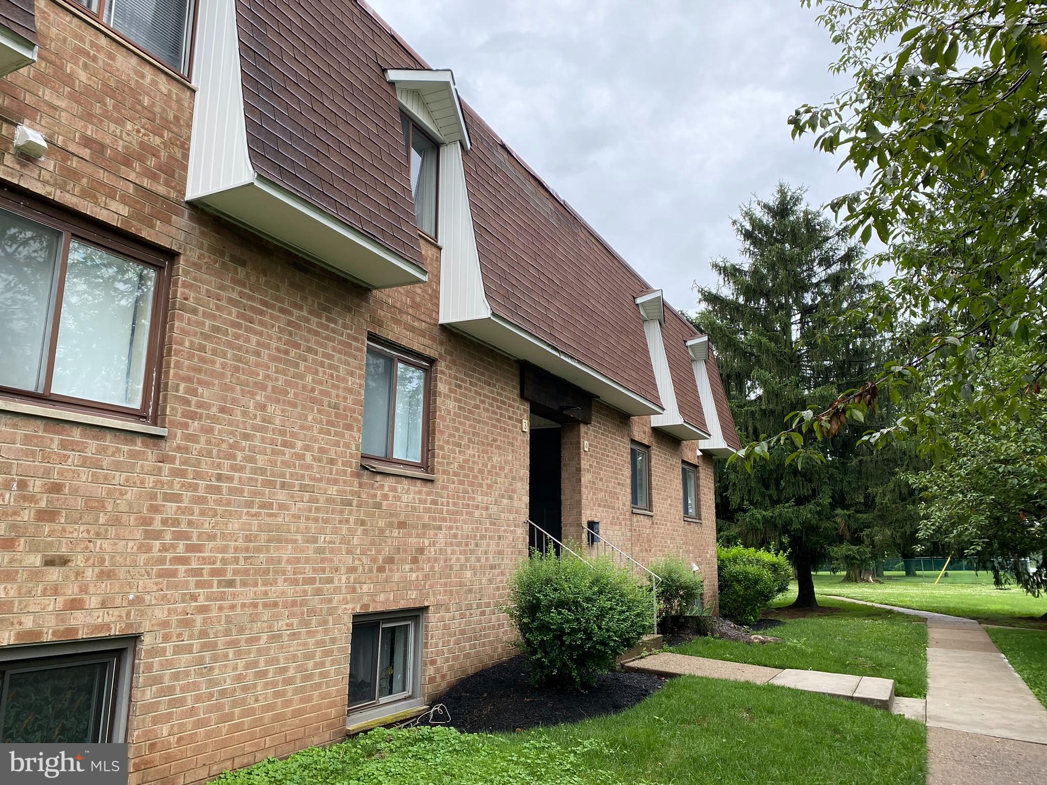 885 North York Road, Unit 4B Warminster, PA 18974 - Photo 1 of 15