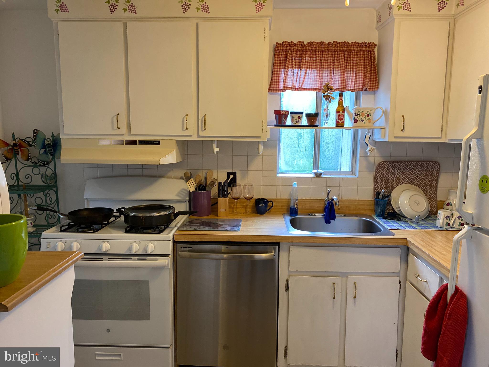 885 North York Road, Unit 4B Warminster, PA 18974 - Photo 8 of 15