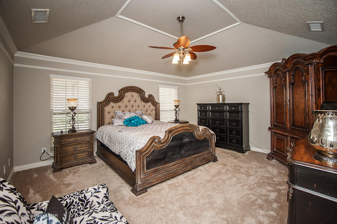 3302 Reeder Drive Amarillo, TX 79121 - Photo 9 of 31 3302 Reeder_3857