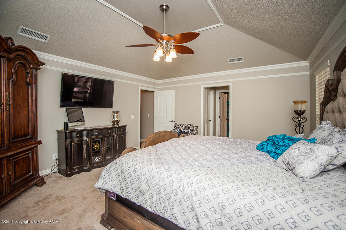 3302 Reeder Drive Amarillo, TX 79121 - Photo 10 of 31 3302 Reeder_3858