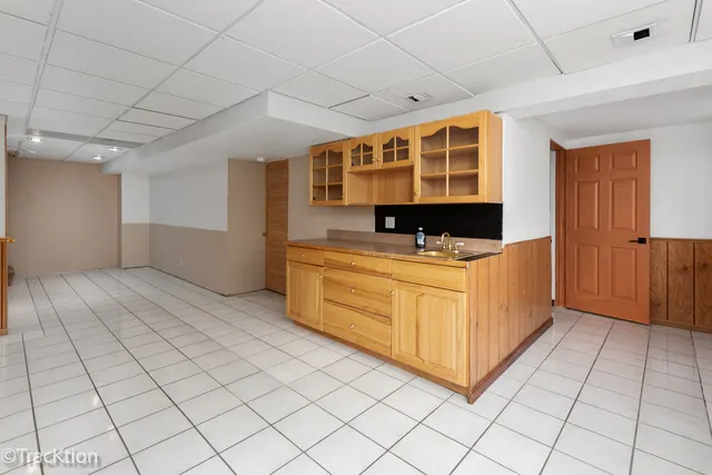 $320,000 | 75 St Croix Court, Aurora, IL 60504