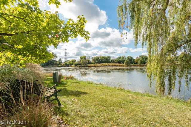 $320,000 | 75 St Croix Court, Aurora, IL 60504