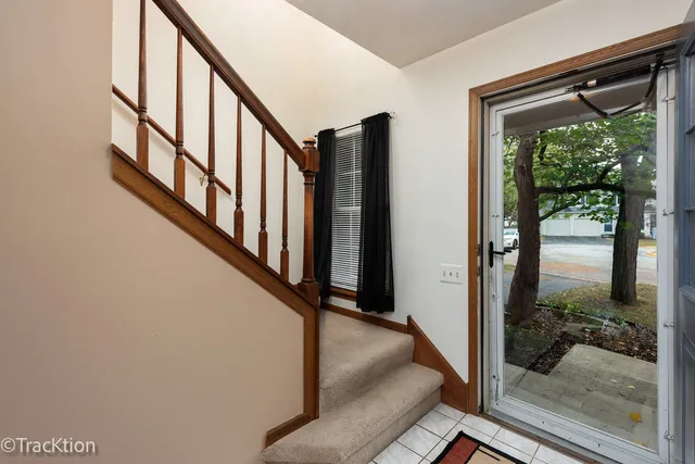 $320,000 | 75 St Croix Court, Aurora, IL 60504