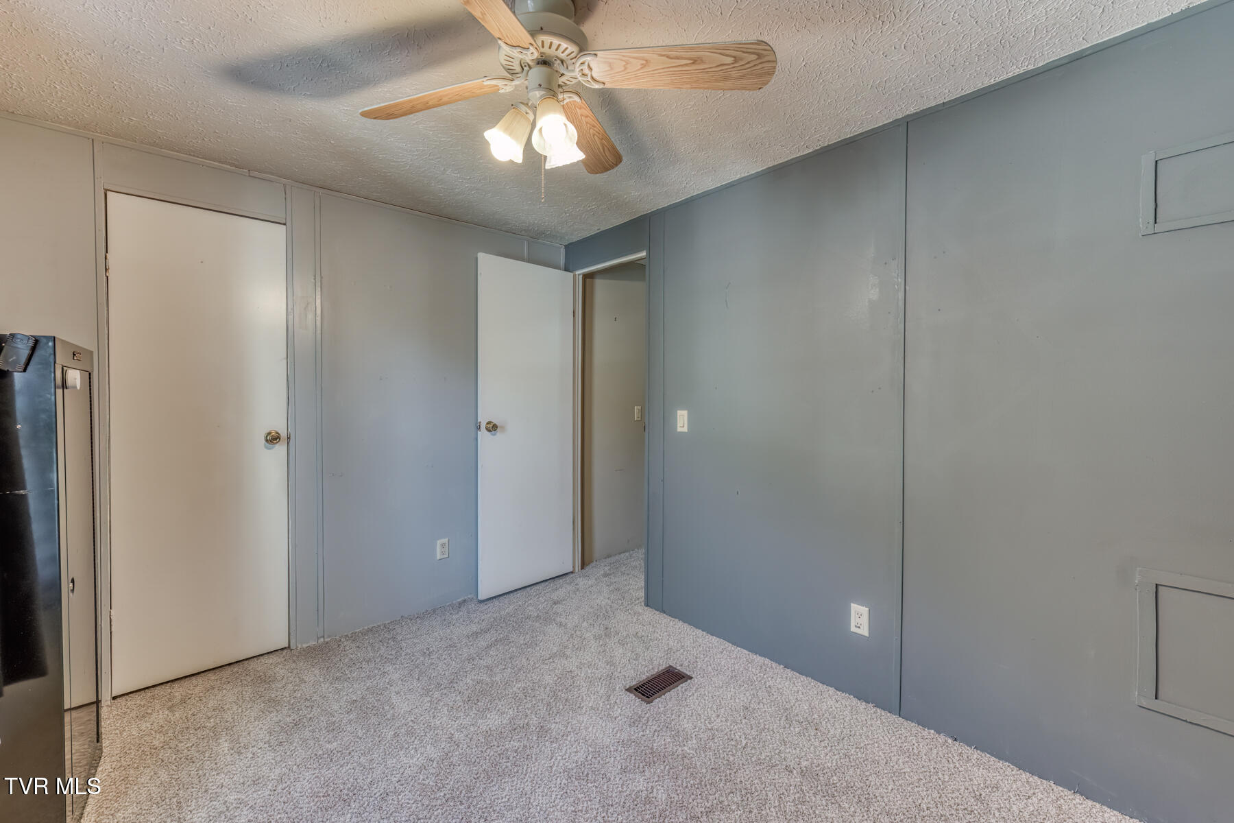 736 Ryder Church Road Bluff City, TN 37618 - Photo 19 of 29 3RD BEDROOM 2