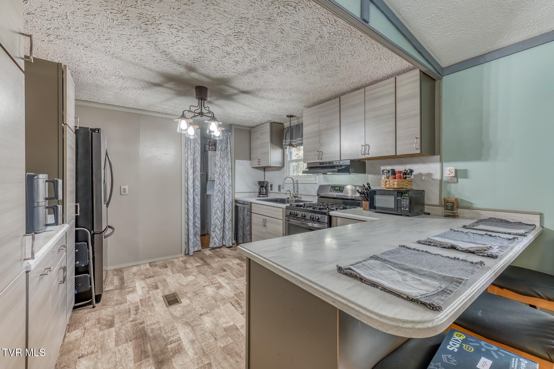 736 Ryder Church Road Bluff City, TN 37618 - Photo 8 of 29 KITCHEN