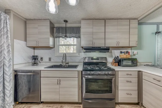 $247,900 | 736 Ryder Church Road, Bluff City, TN 37618