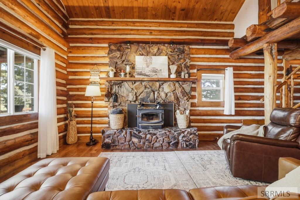 297 North Bassett Road Roberts, ID 83444 - Photo 5 of 28